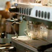 こだわりが生むうまさの違い、エスプレッソマシン